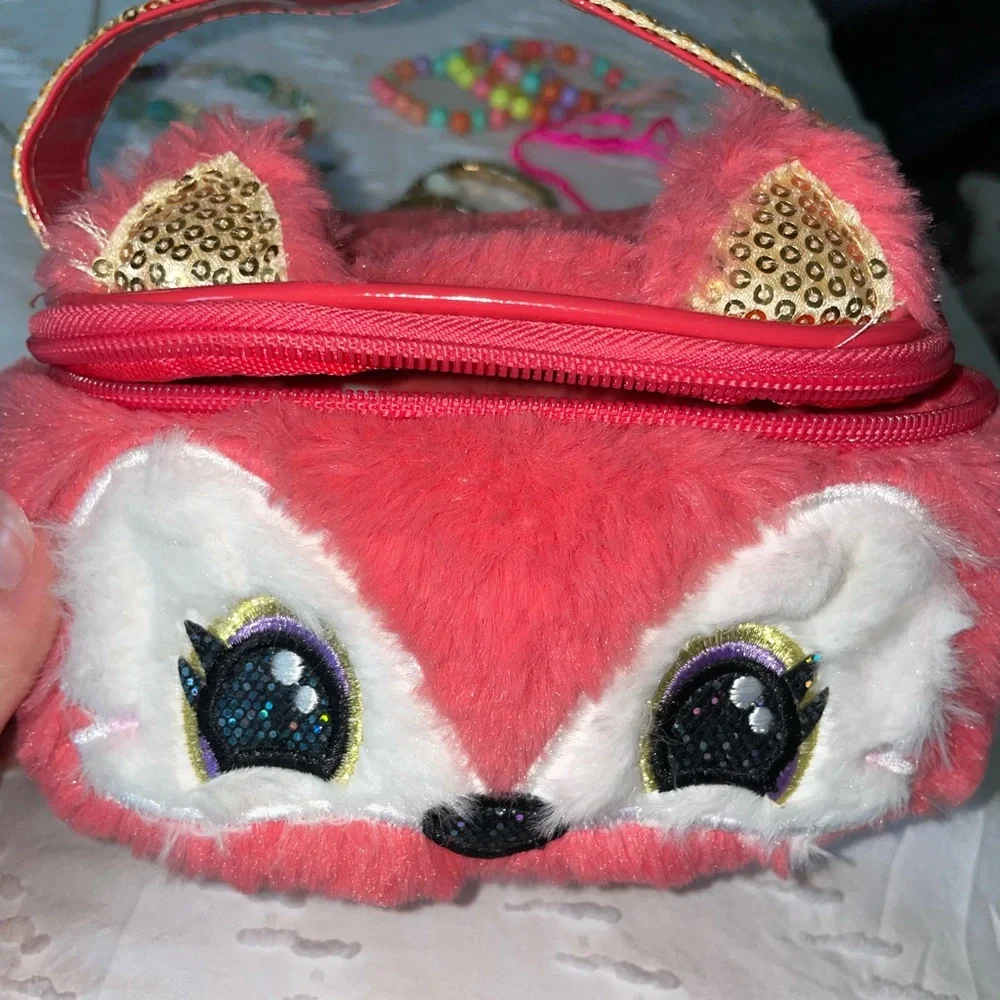 EUC Girls Fuzzy Fox Case/Bag & Costume Jewelry Bundle